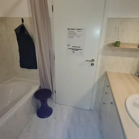 Apartment Sublime 2 Pieces Avec Clim, Terrasse, Piscine Et Parking Prive, Proche Plages Et Commerces A - Fr-1-780-20