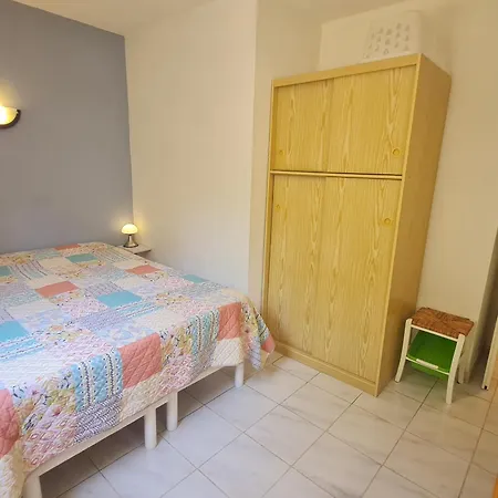 Apartment Sublime 2 Pieces Avec Clim, Terrasse, Piscine Et Parking Prive, Proche Plages Et Commerces A - Fr-1-780-20 Sainte-Maxime